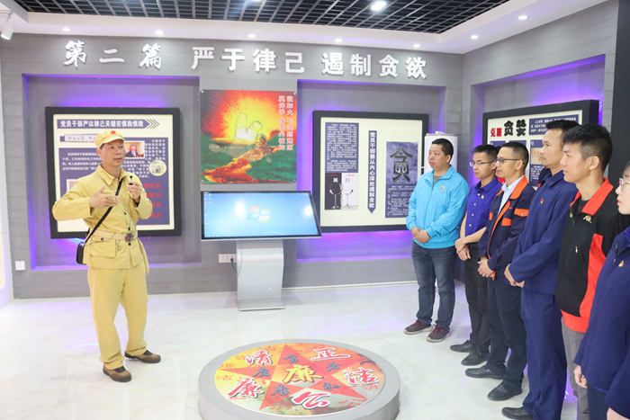 AG旗舰厅 (中国大陆) Apple Store