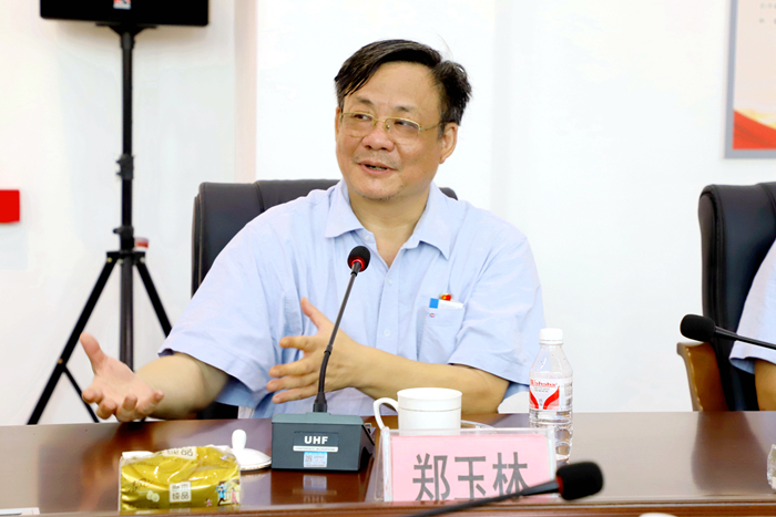 AG旗舰厅 (中国大陆) Apple Store