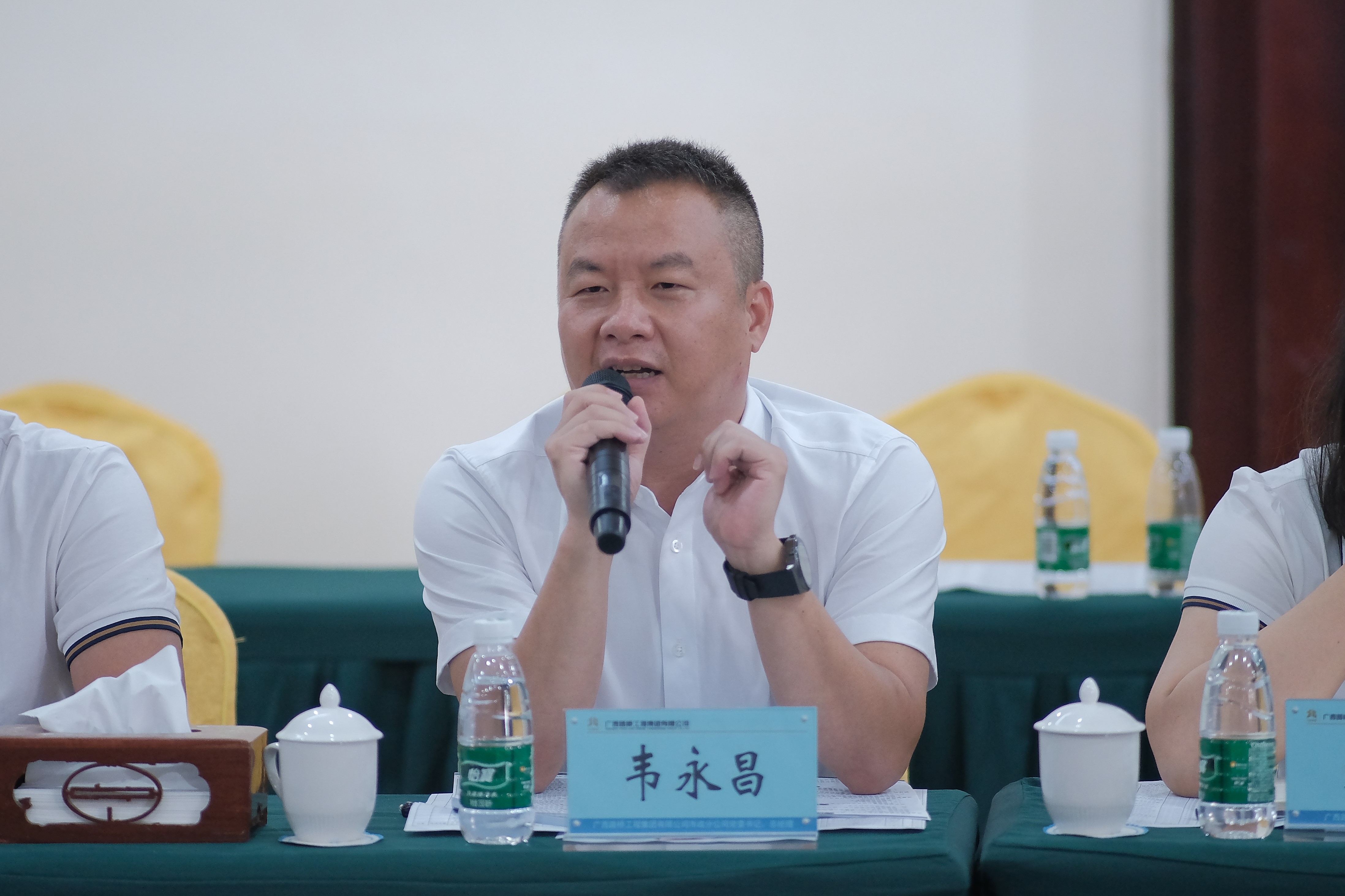 AG旗舰厅 (中国大陆) Apple Store