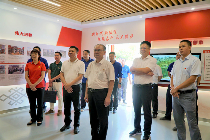 AG旗舰厅 (中国大陆) Apple Store