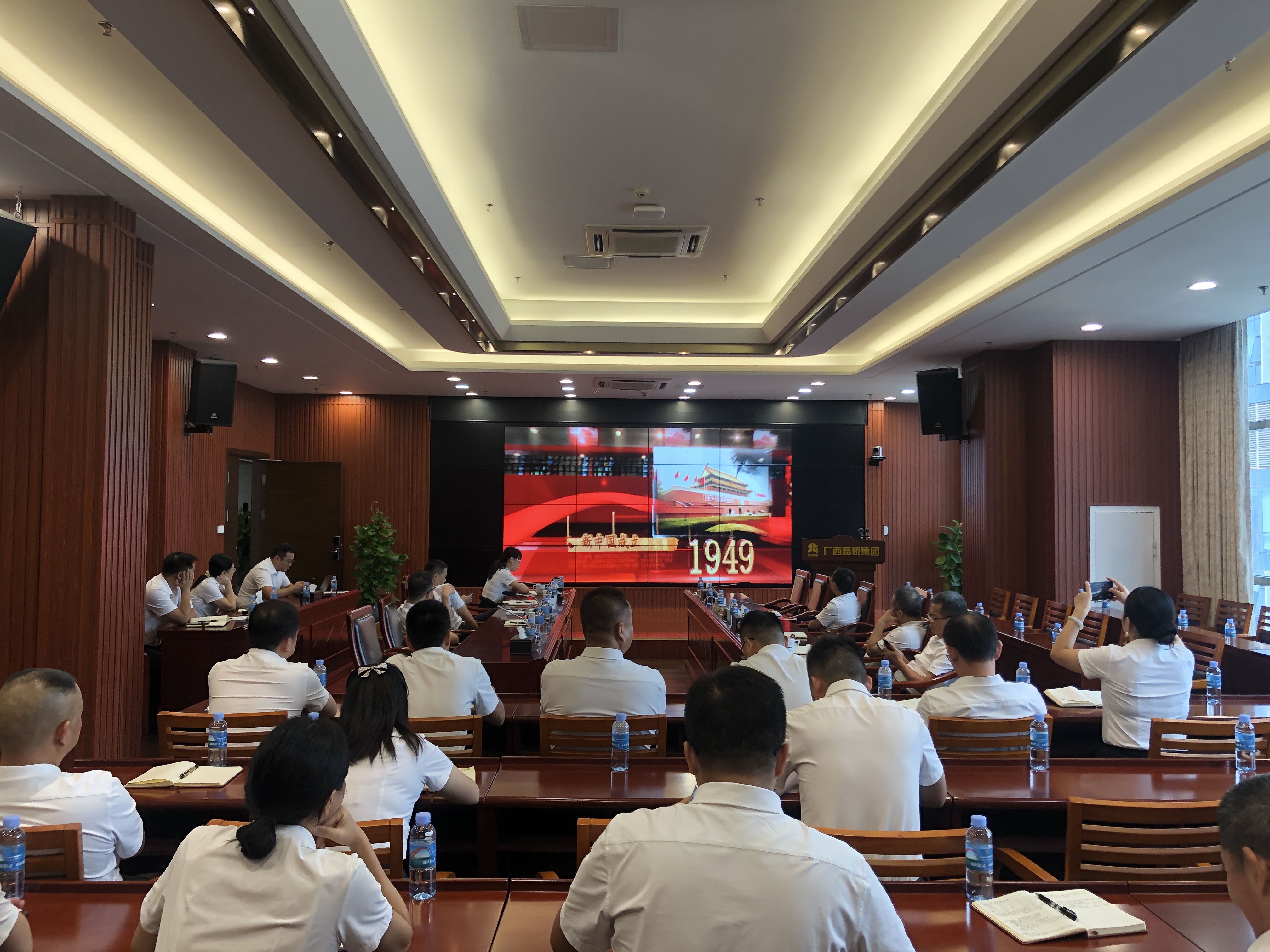 AG旗舰厅 (中国大陆) Apple Store