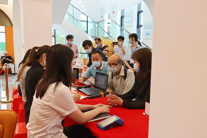AG旗舰厅 (中国大陆) Apple Store