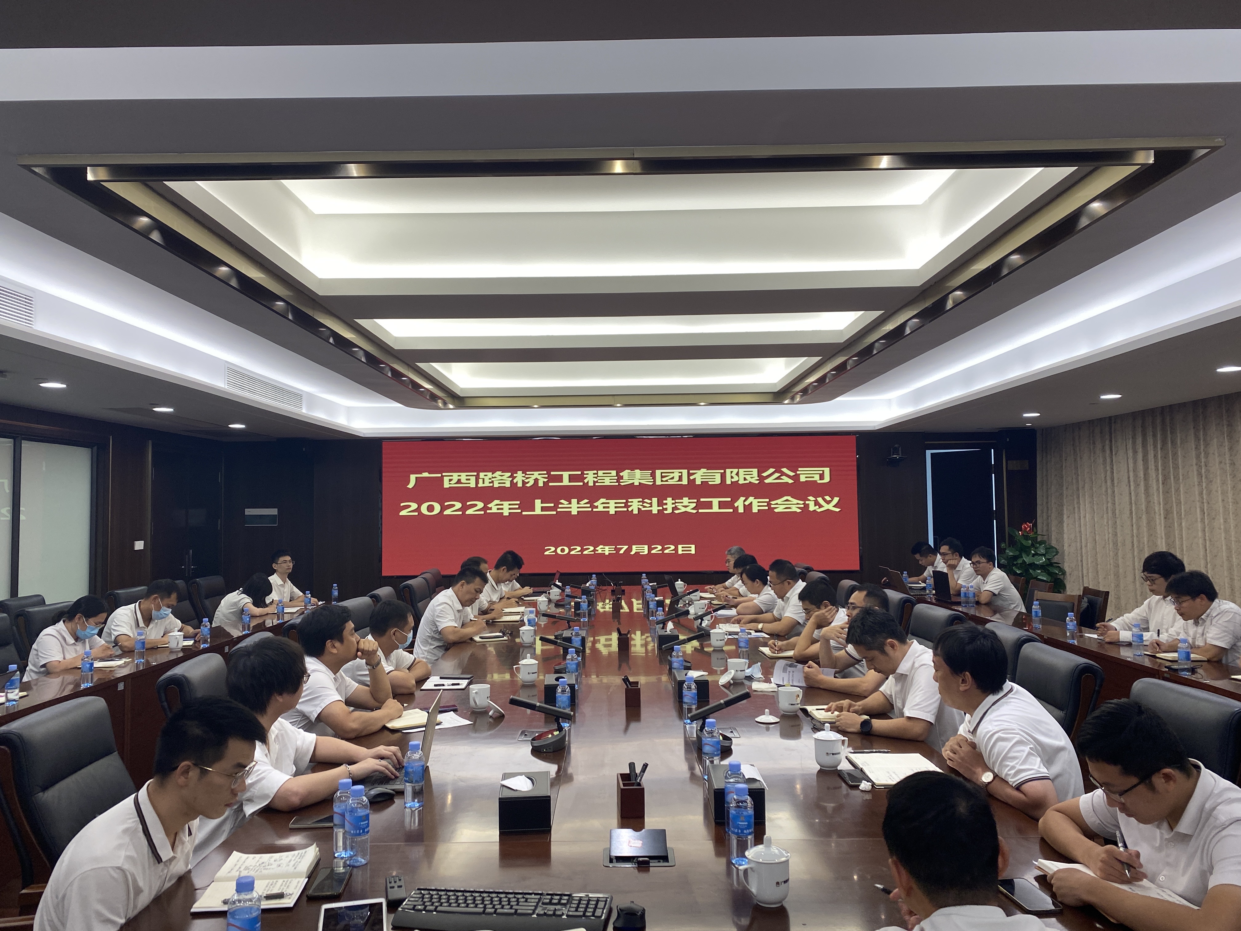 AG旗舰厅 (中国大陆) Apple Store