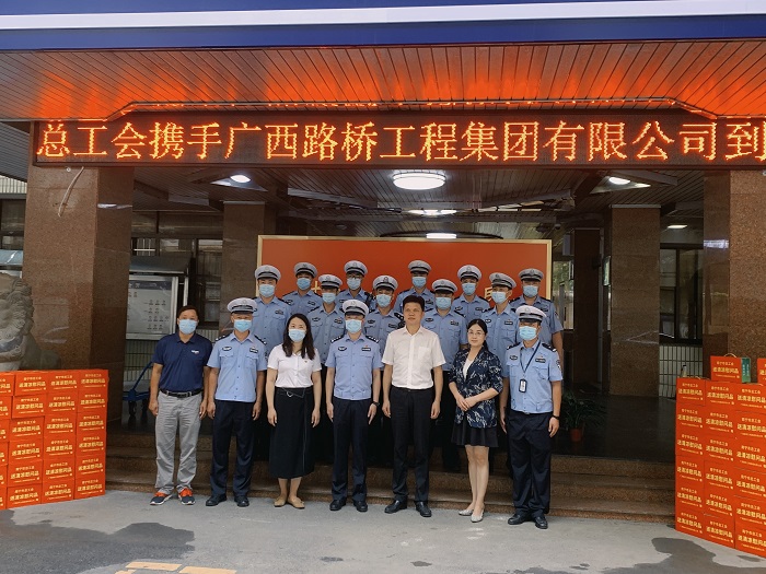 AG旗舰厅 (中国大陆) Apple Store
