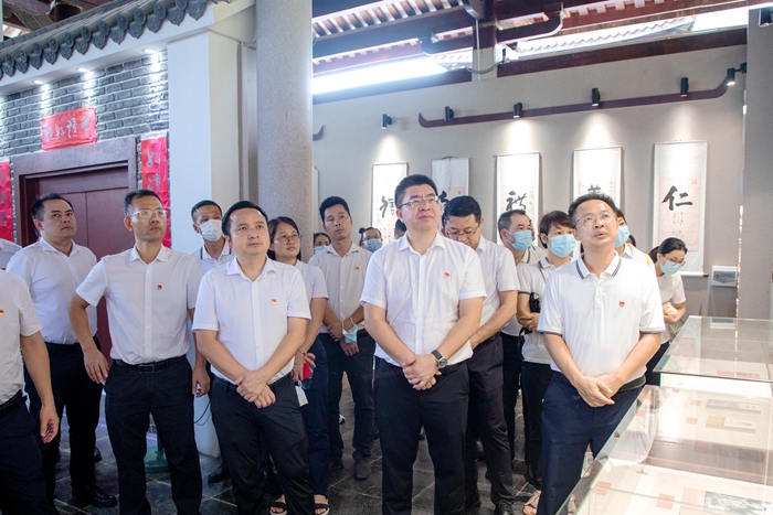 AG旗舰厅 (中国大陆) Apple Store