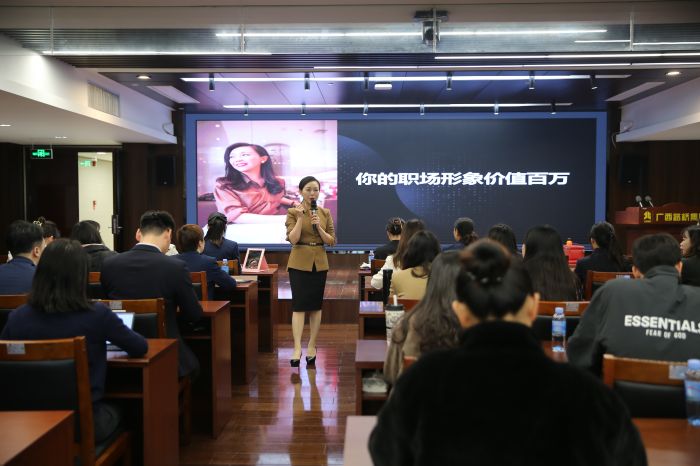 AG旗舰厅 (中国大陆) Apple Store