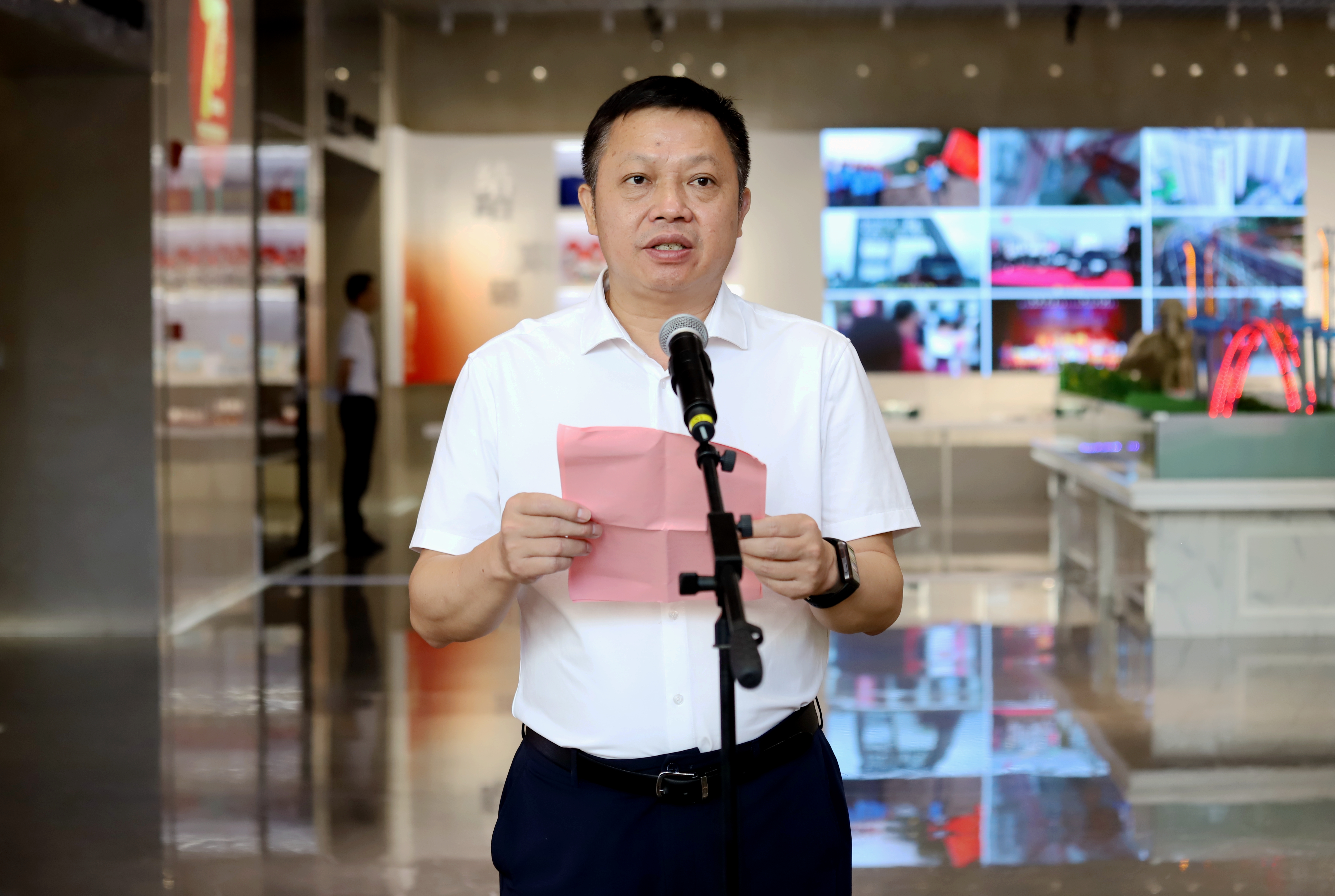 AG旗舰厅 (中国大陆) Apple Store
