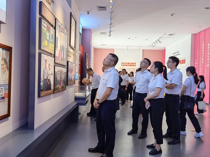 AG旗舰厅 (中国大陆) Apple Store