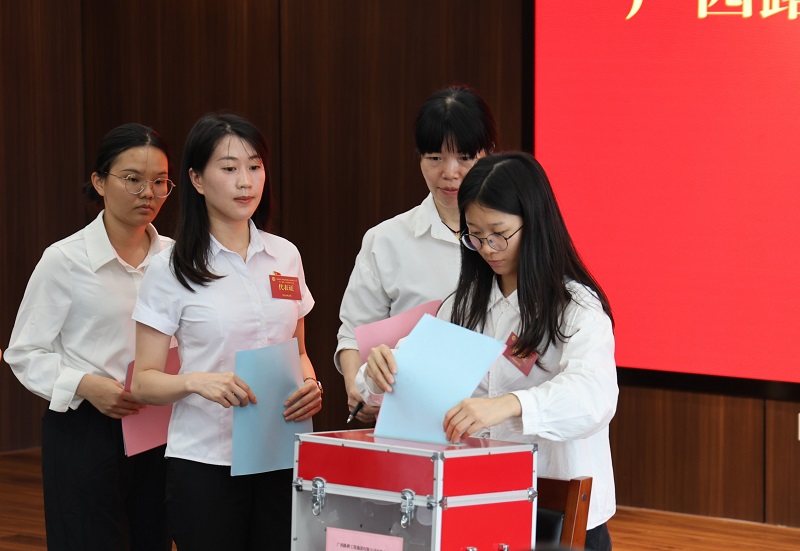 AG旗舰厅 (中国大陆) Apple Store